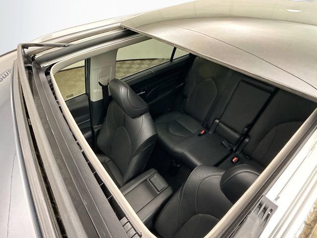 Used 2024 Toyota Grand Highlander Limited image 23