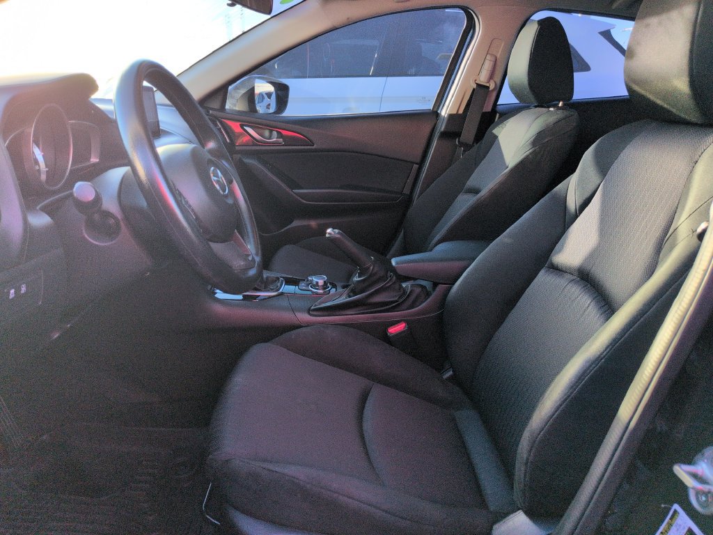 Used 2016 MAZDA MAZDA3 i Sport FWD image 7