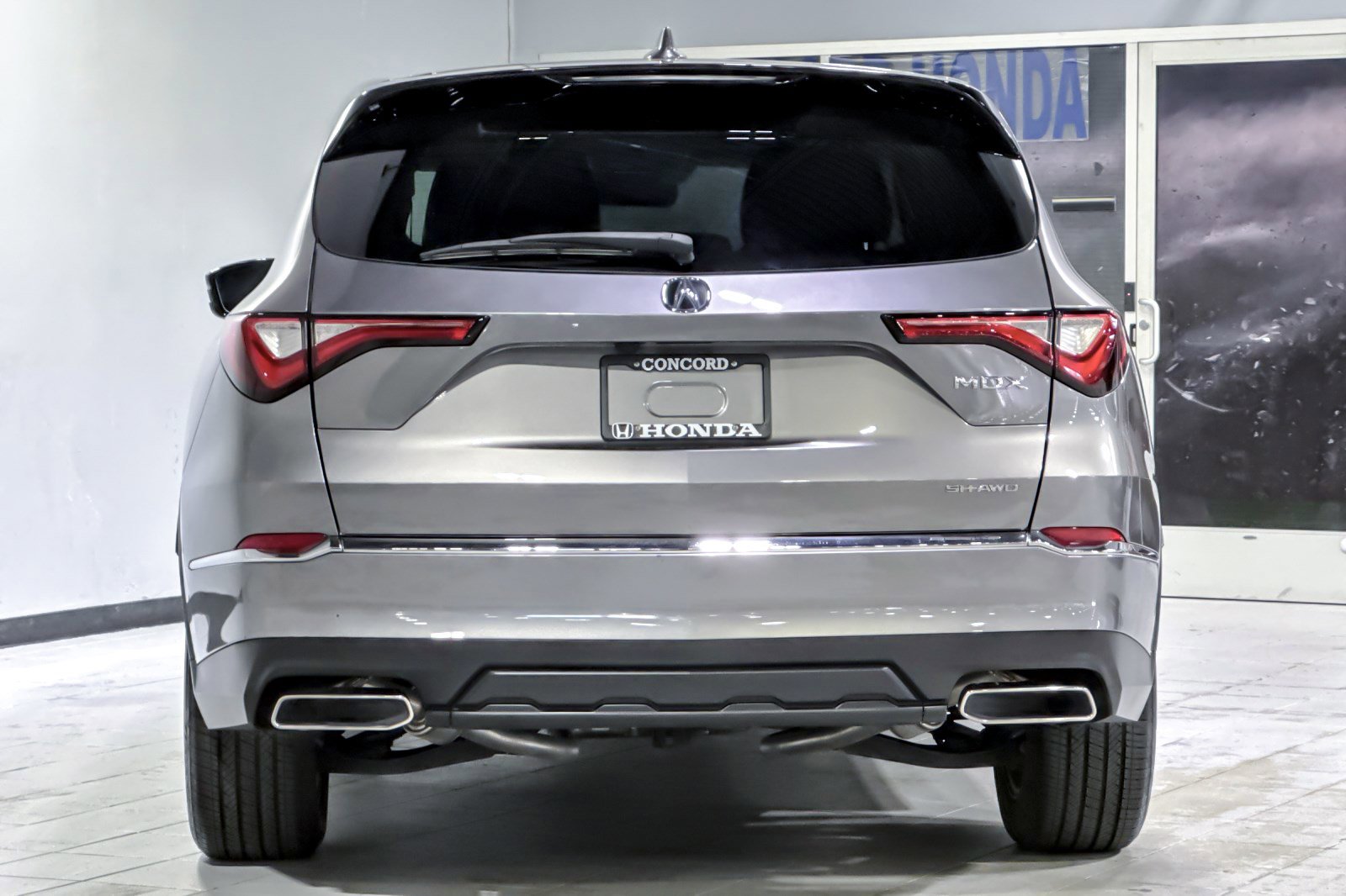 Used 2023 Acura MDX SH-AWD image 10