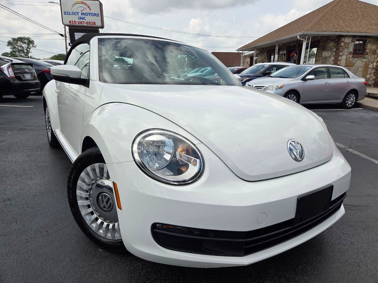 Used 2013 Volkswagen Beetle 2.5 FWD image 7