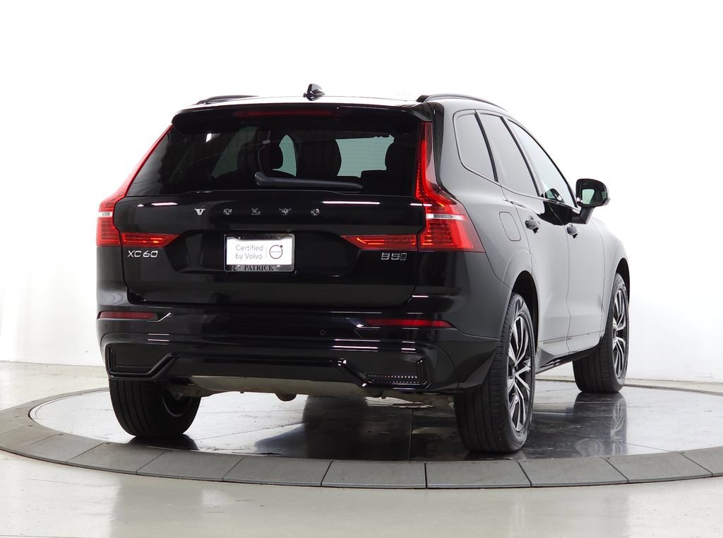 Certified 2025 Volvo XC60 B5 Core AWD/4WD image 12
