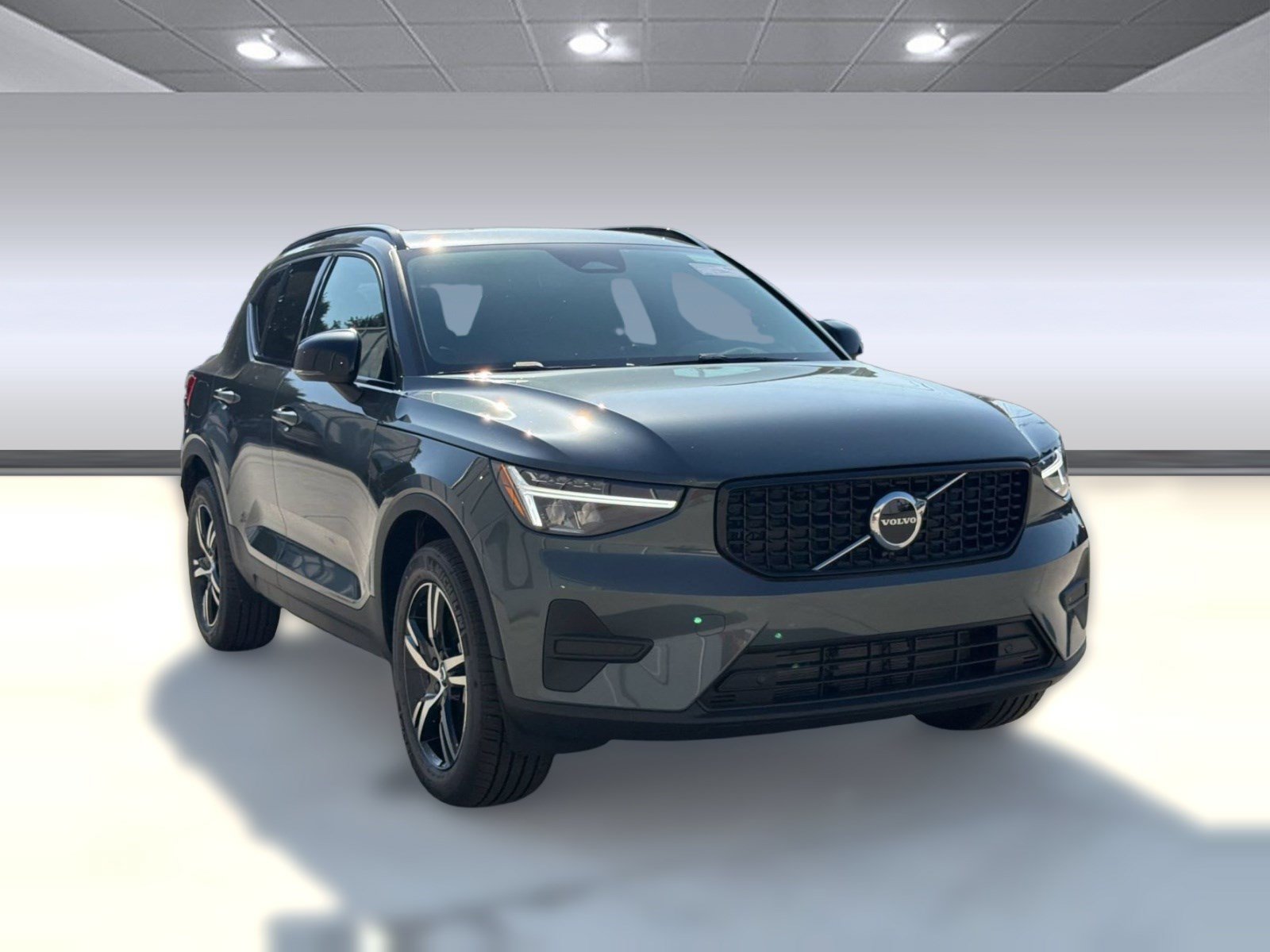New 2026 Volvo XC40 B5 Core w/ Protection Package Premier AWD/4WD image 7