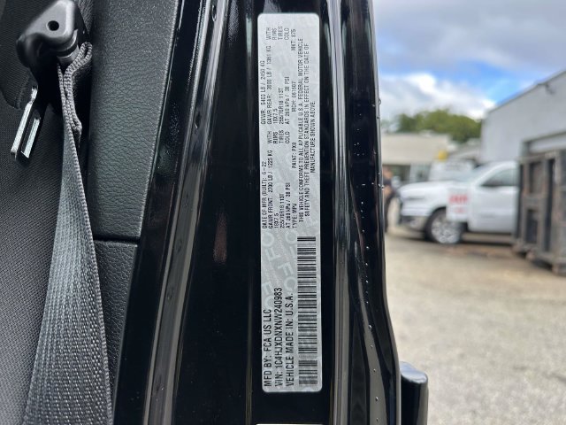 Certified 2022 Jeep Wrangler Unlimited Sport AWD/4WD image 42