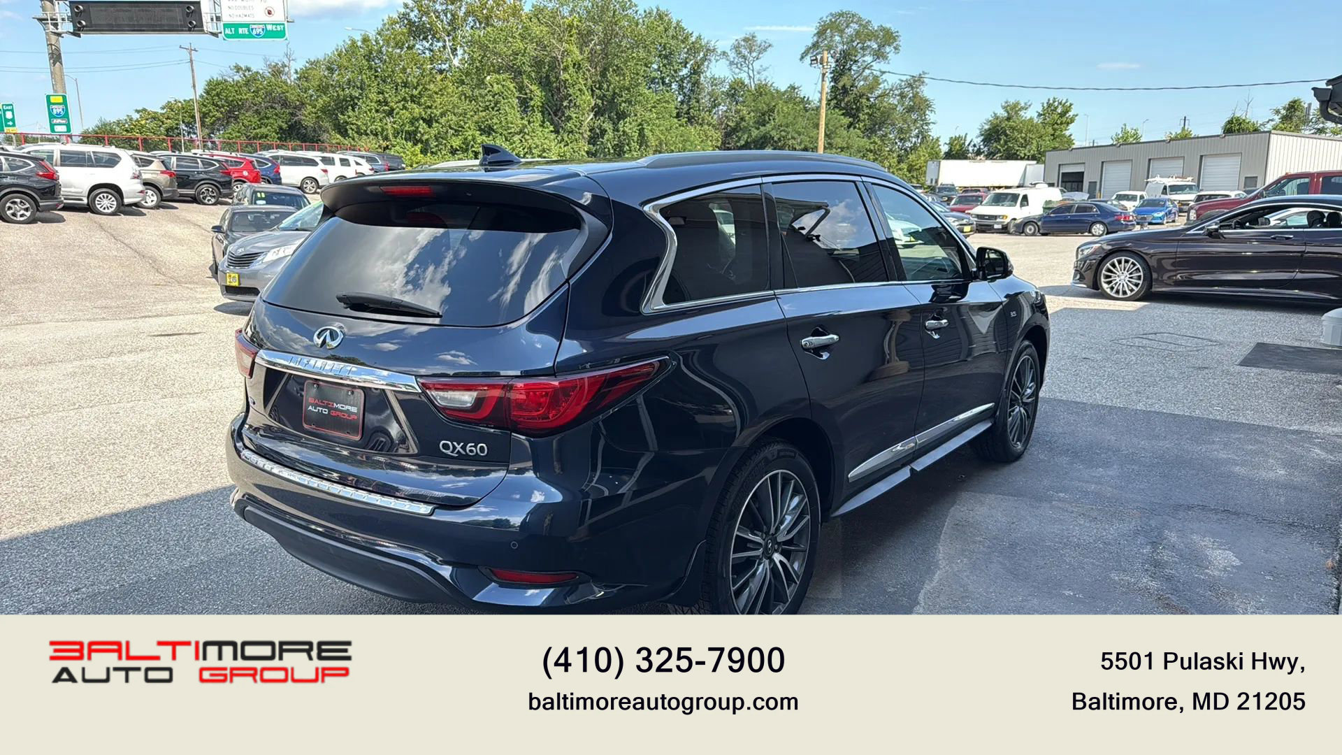 Used 2019 INFINITI QX60 Luxe w/ Essential Package image 4