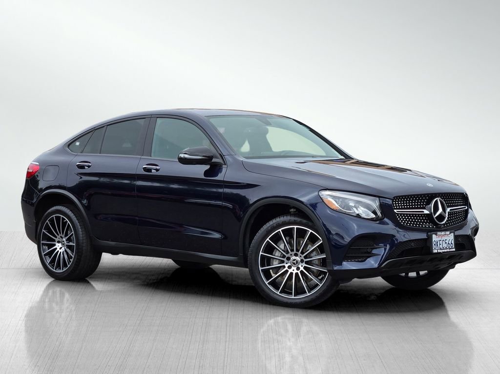 Used 2019 Mercedes-Benz GLC 300 4MATIC Coupe image 2