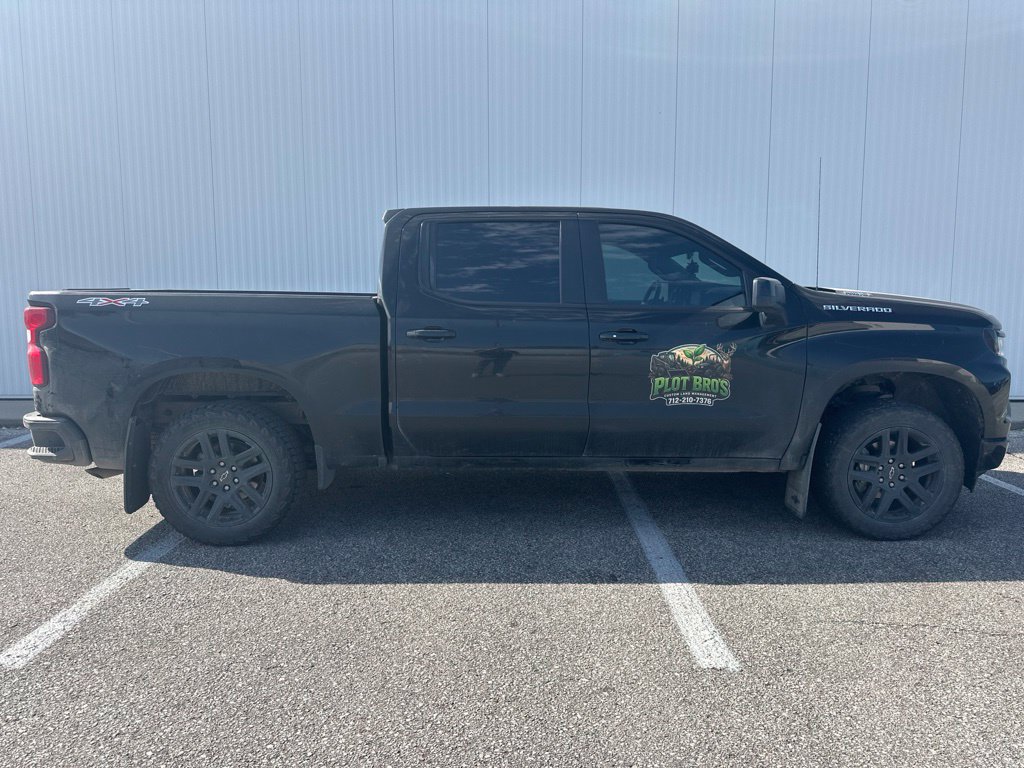 Used 2024 Chevrolet Silverado 1500 RST w/ Convenience Package II AWD/4WD image 9