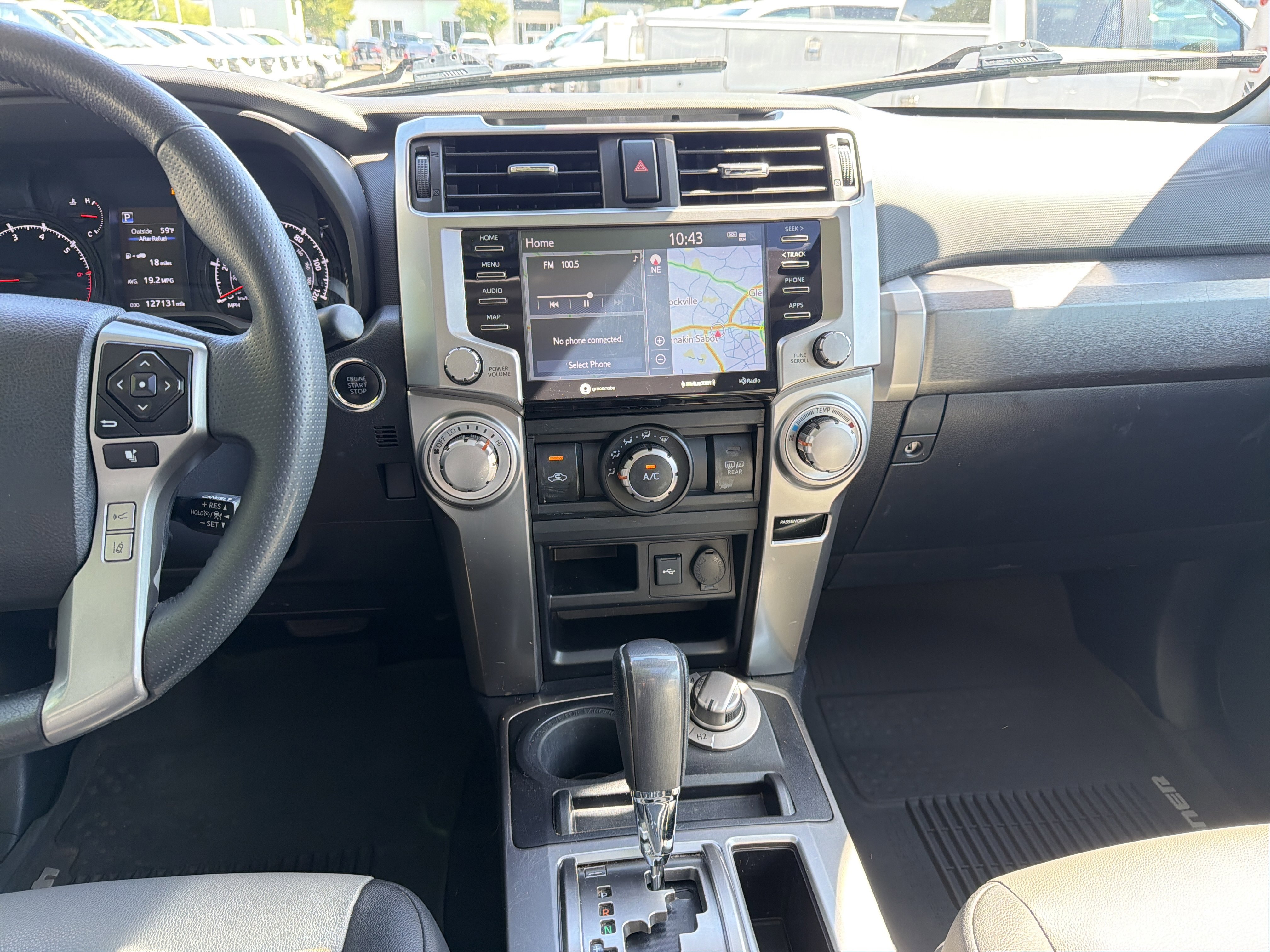Used 2020 Toyota 4Runner SR5 Premium w/ Moonroof Package AWD/4WD image 30