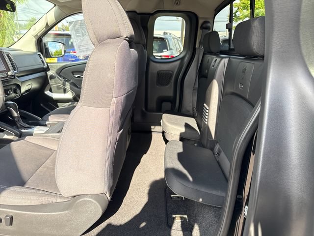 Used 2022 Nissan Frontier SV AWD/4WD image 13