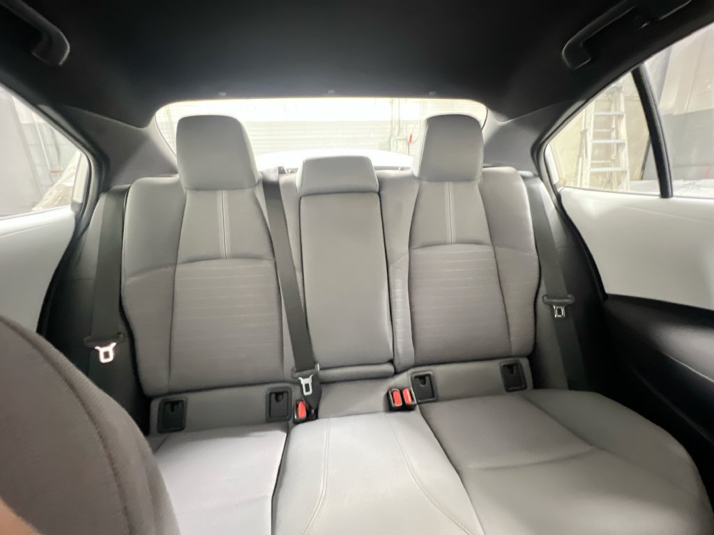 Used 2026 Toyota Corolla SE w/ SE Package FWD image 30