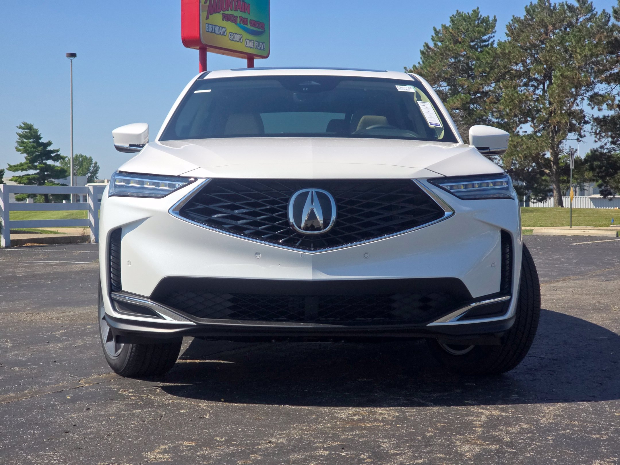 New 2026 Acura MDX w/ Technology Package AWD/4WD image 2