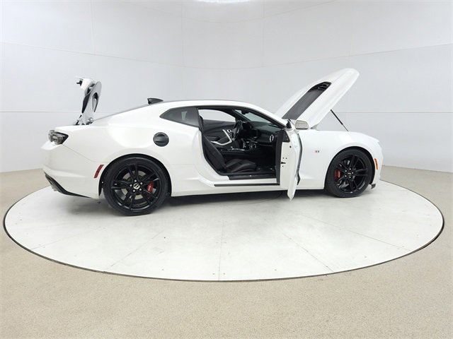 Used 2019 Chevrolet Camaro SS image 12