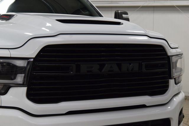 Used 2023 RAM 2500 Laramie w/ Night Edition image 9
