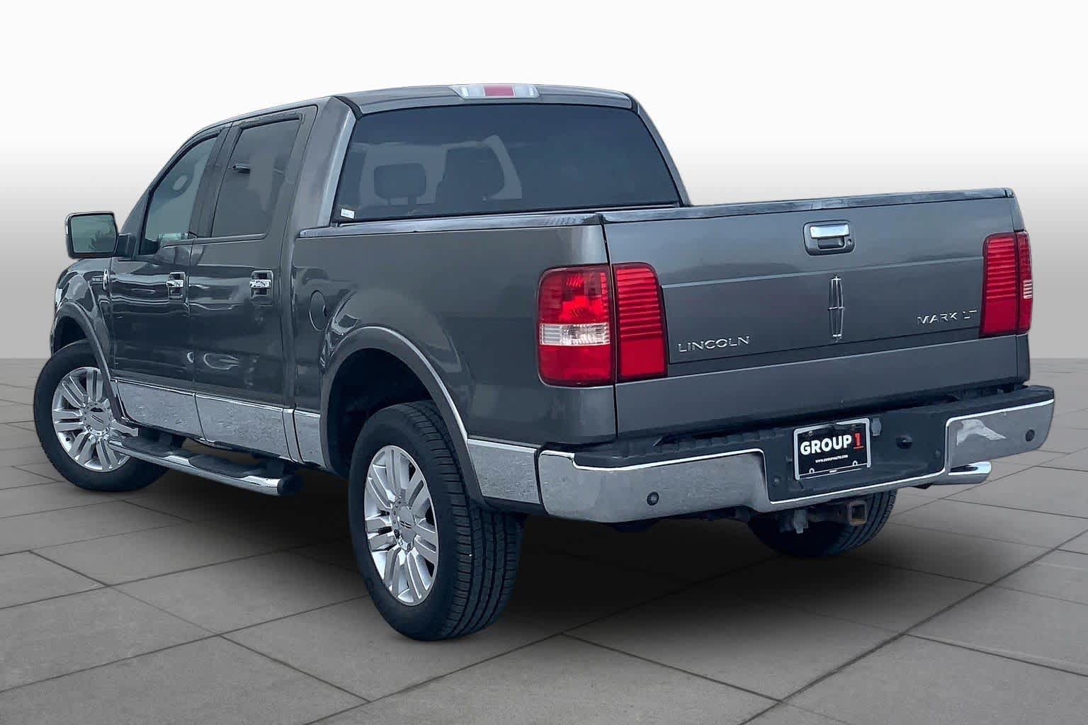 Used 2006 Lincoln Mark LT 2WD image 11