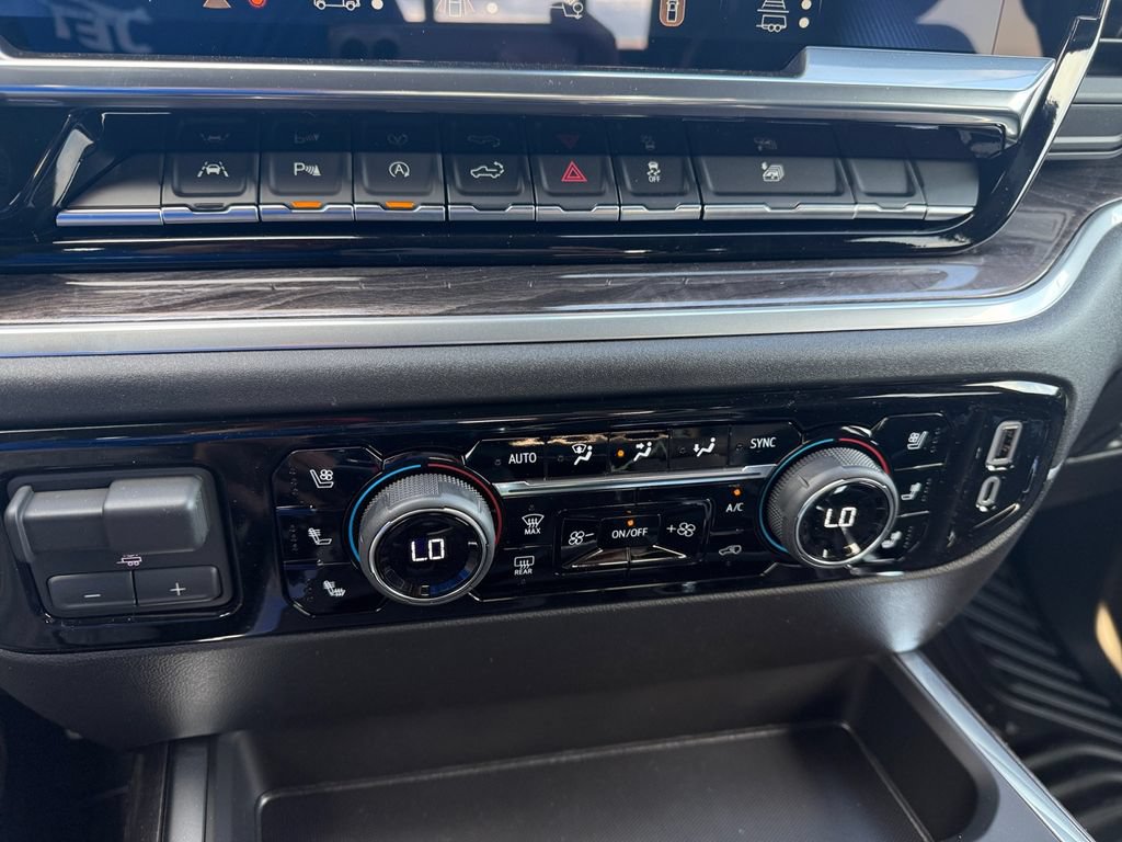 New 2026 Chevrolet Silverado 1500 LTZ w/ Technology Package AWD/4WD image 20