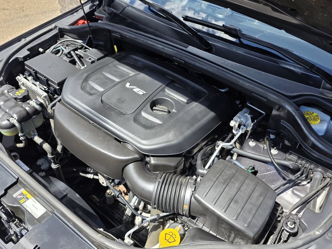 Used 2018 Jeep Grand Cherokee Overland AWD/4WD image 38