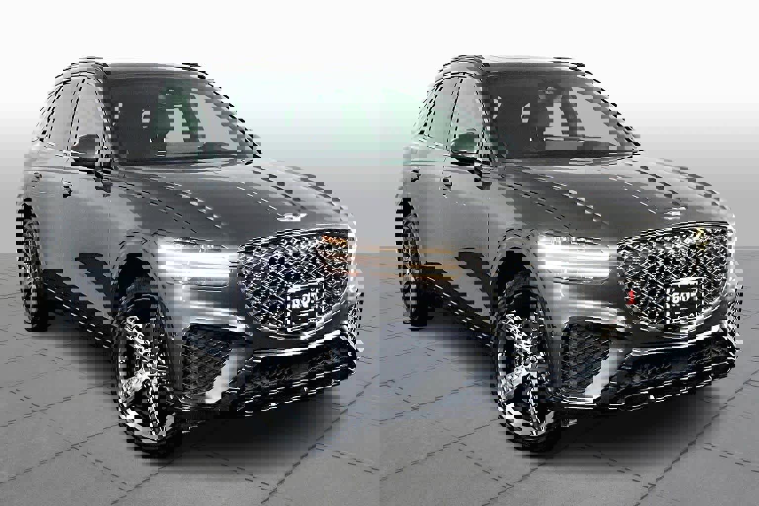 Used 2024 Genesis GV70 3.5T Sport w/ Sport Prestige Package image 2