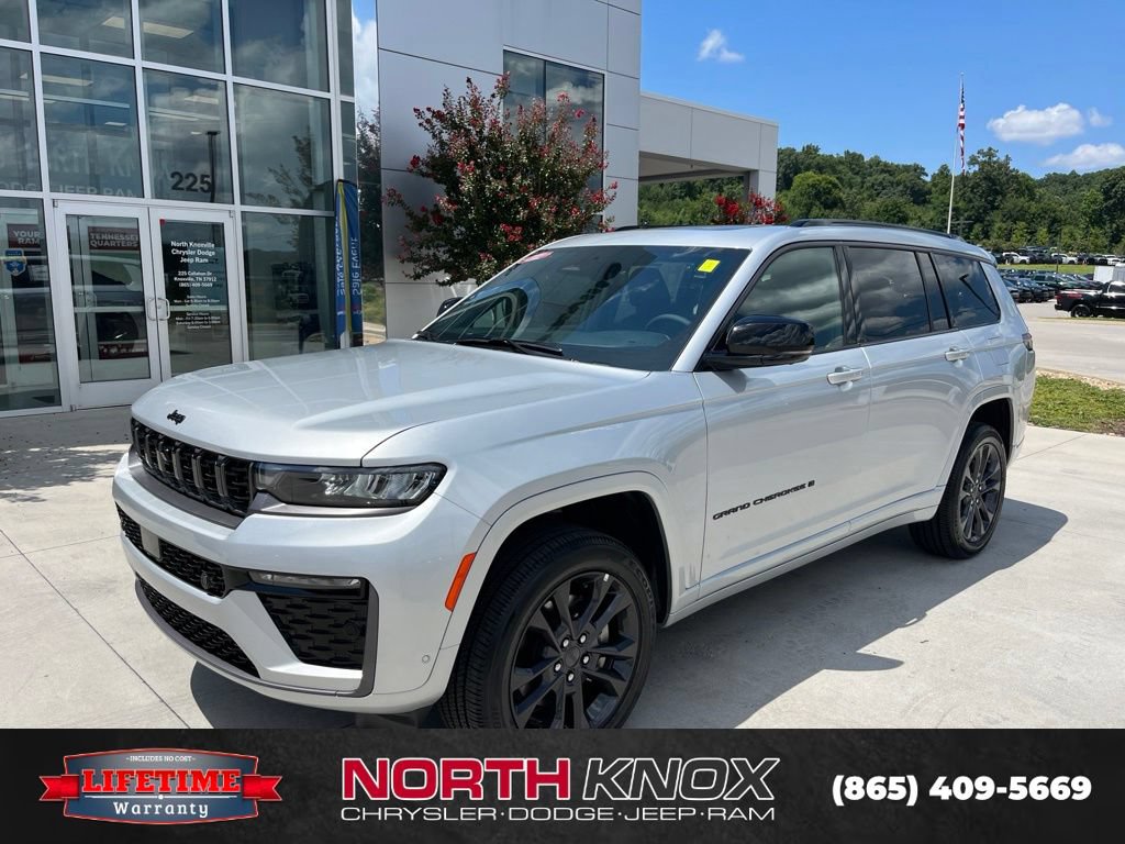 New 2026 Jeep Grand Cherokee L Limited AWD/4WD image 1