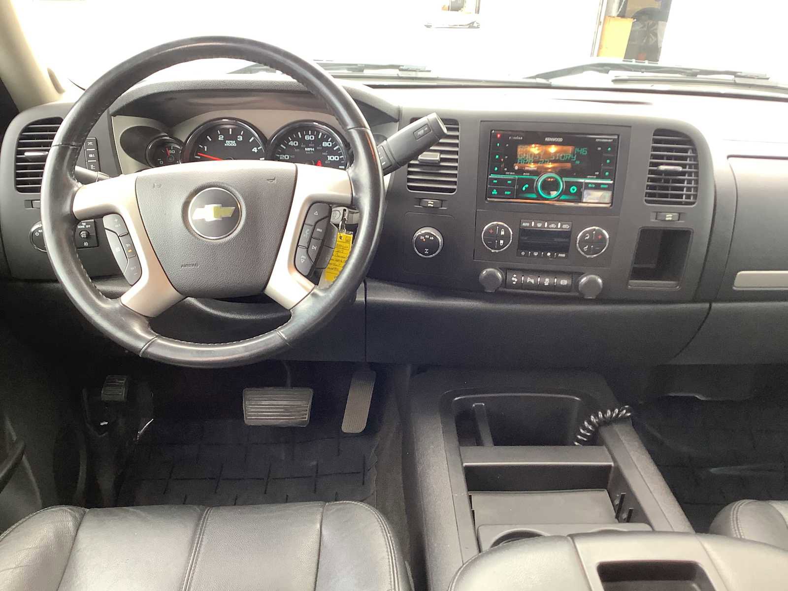 Used 2013 Chevrolet Silverado 2500 LT w/ Custom Sport Truck Package image 10