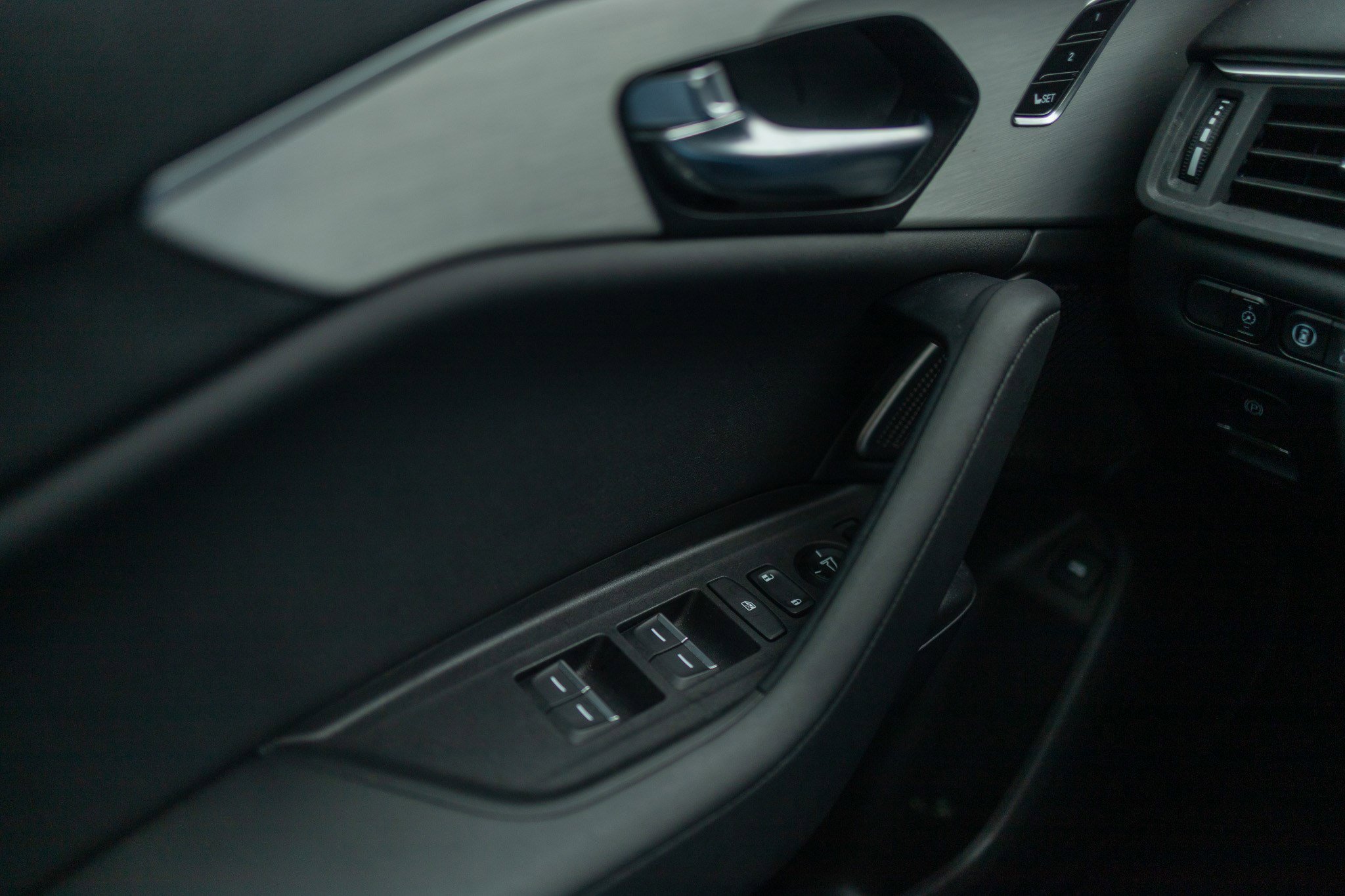 Used 2023 Acura TLX w/ Technology Package image 15