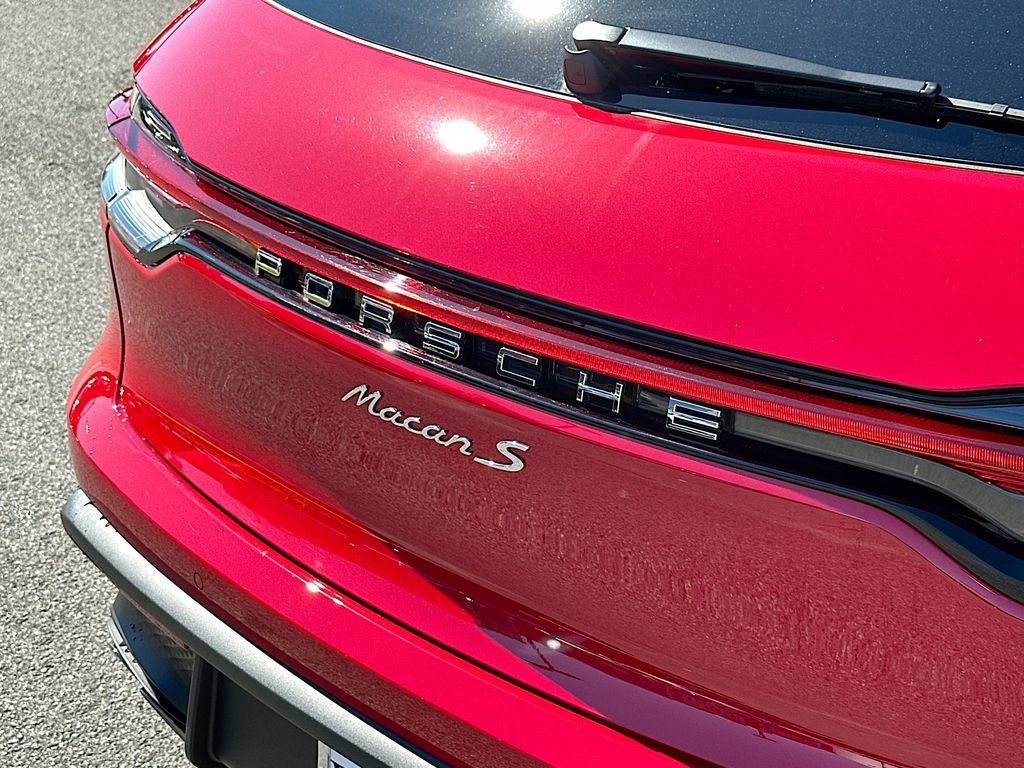 New 2026 Porsche Macan S AWD/4WD image 34