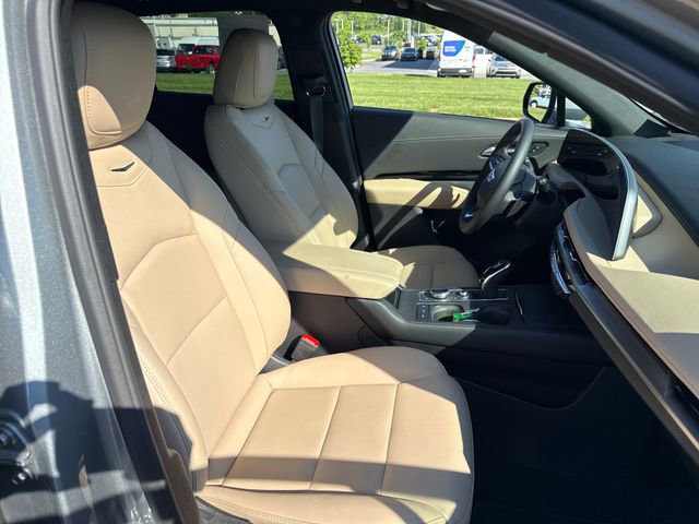 Used 2024 Cadillac XT4 Luxury FWD image 13
