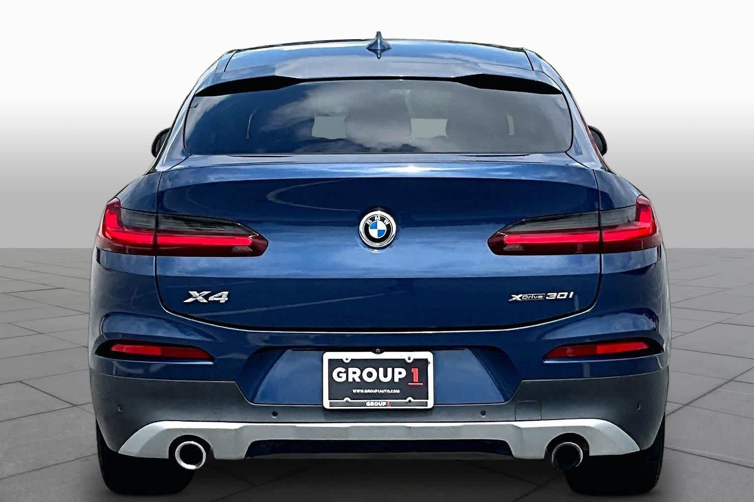 Used 2020 BMW X4 xDrive30i w/ Premium Package AWD/4WD image 5