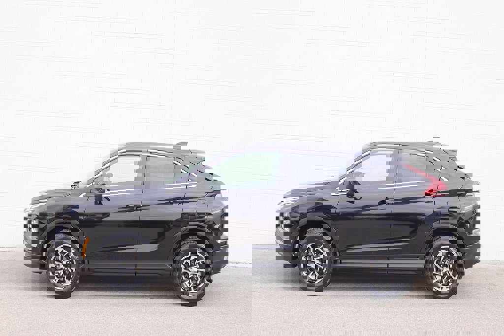 Used 2024 Mitsubishi Eclipse Cross ES image 15