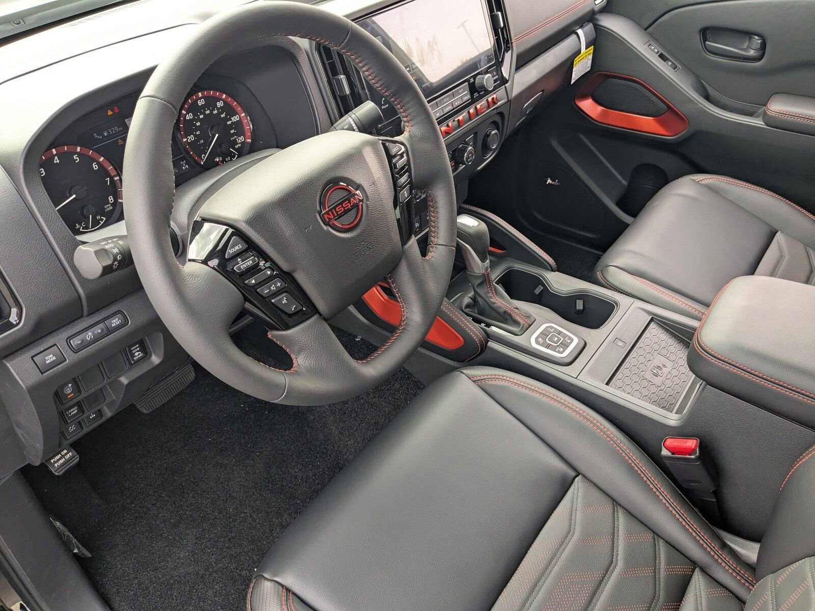 New 2026 Nissan Frontier PRO-4X w/ Pro Premium Package image 11