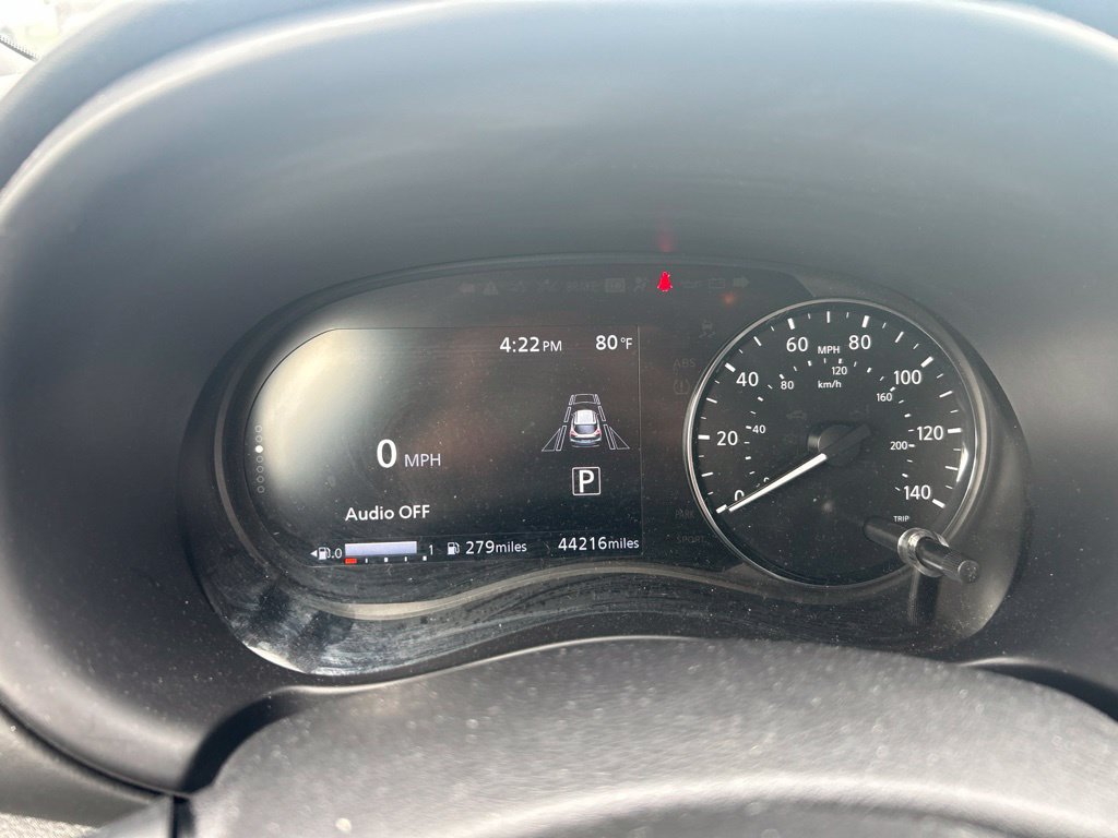 Certified 2023 Nissan Kicks SR w/ SR Premium Package FWD image 8