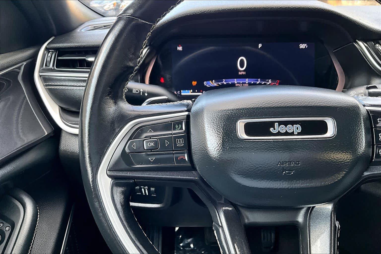 Used 2021 Jeep Grand Cherokee L Laredo AWD/4WD image 24