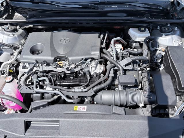 Used 2025 Toyota Camry SE FWD image 26