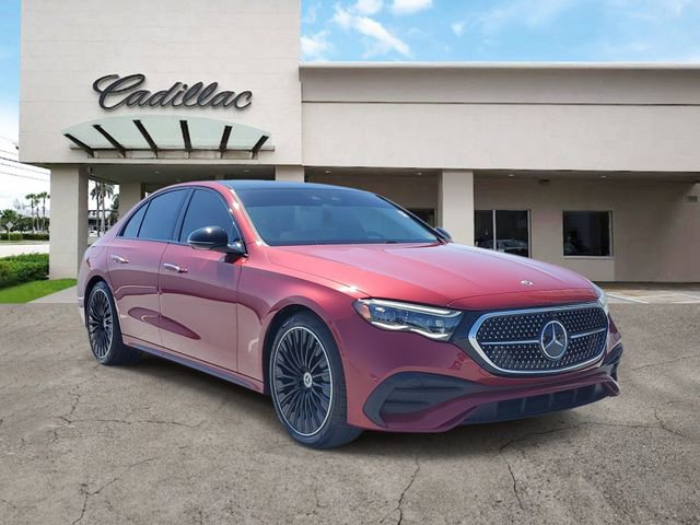 Used 2025 Mercedes-Benz E 350 4MATIC Sedan w/ Driver Assistance Package image 7
