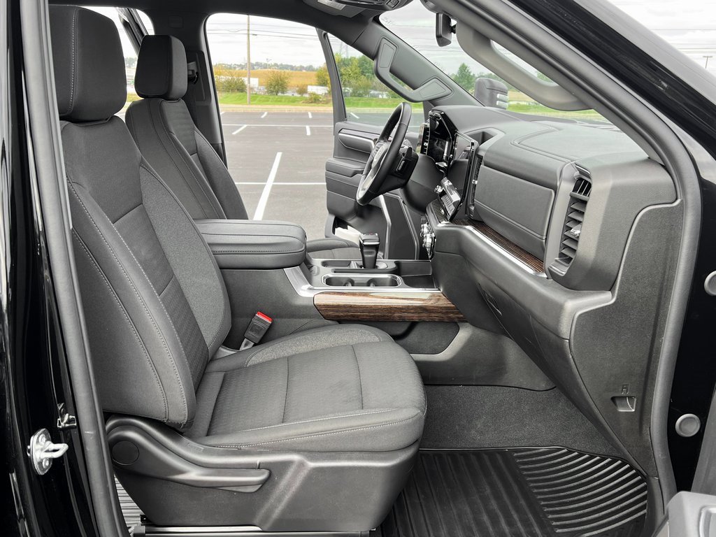 Used 2025 GMC Sierra 1500 Elevation w/ Max Trailering Package image 20