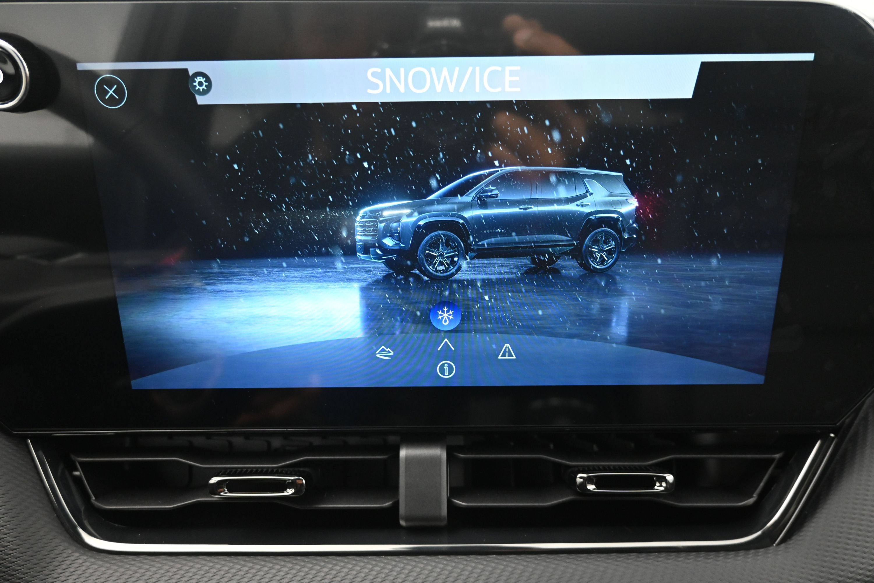 New 2027 Chevrolet Equinox RS AWD/4WD image 23