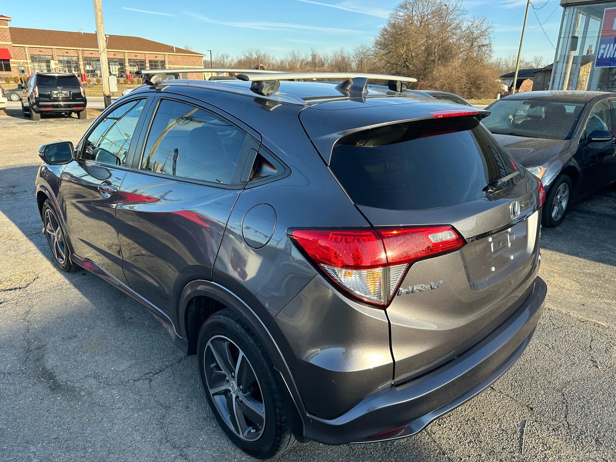 Used 2019 Honda HR-V Touring image 5