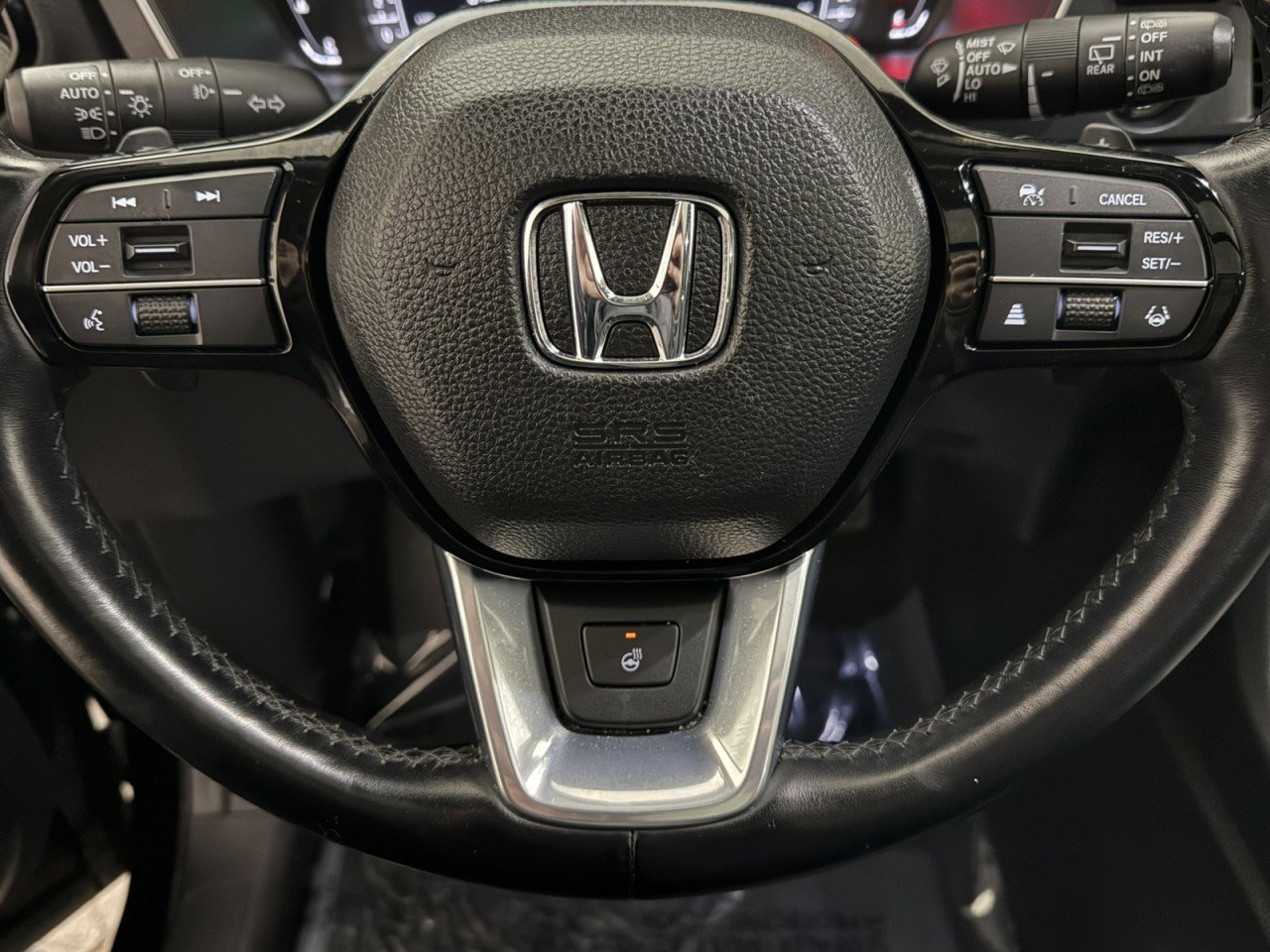 Used 2023 Honda Pilot Elite image 22