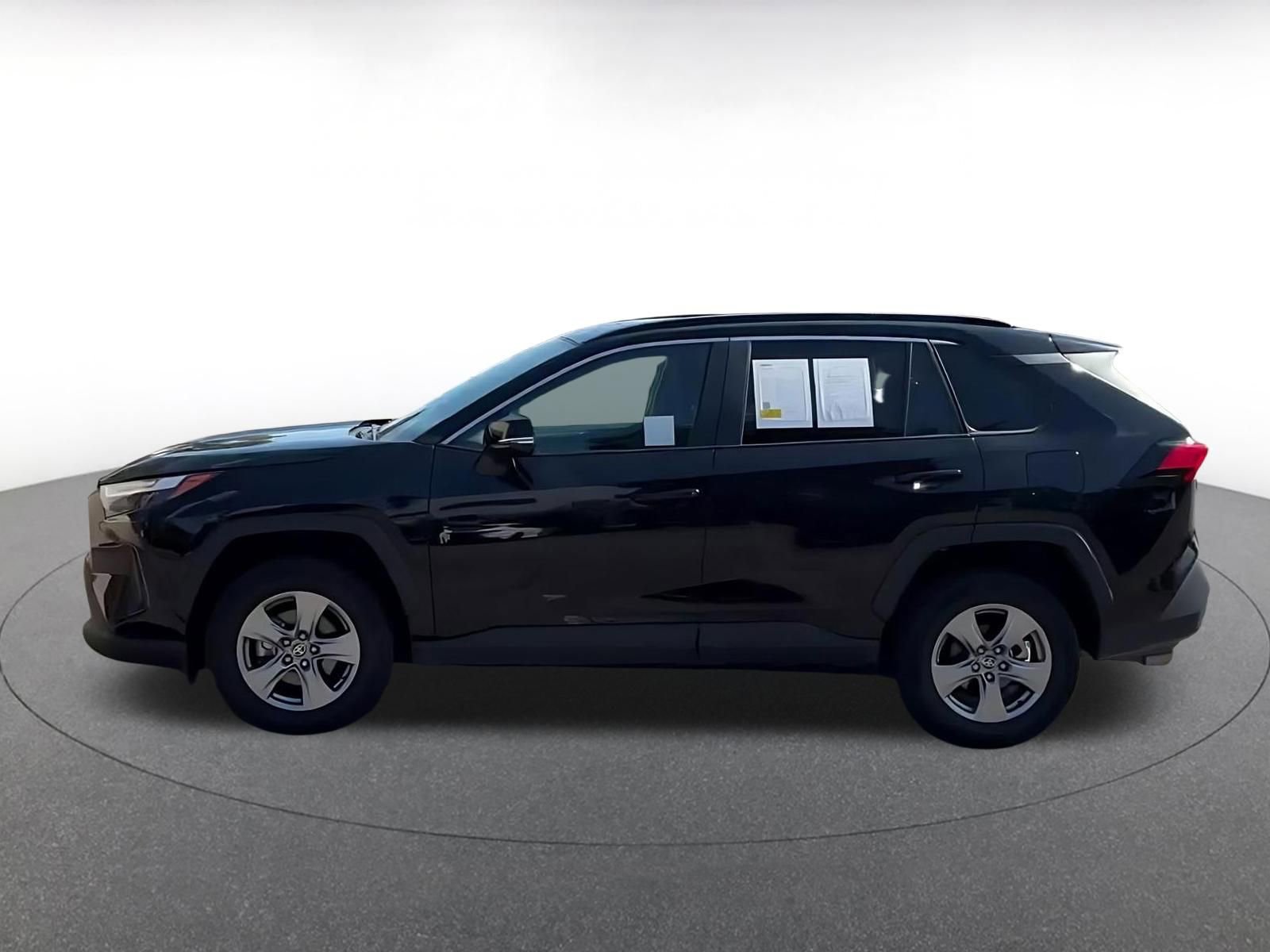 Used 2025 Toyota RAV4 XLE w/ Convenience Package AWD/4WD image 9