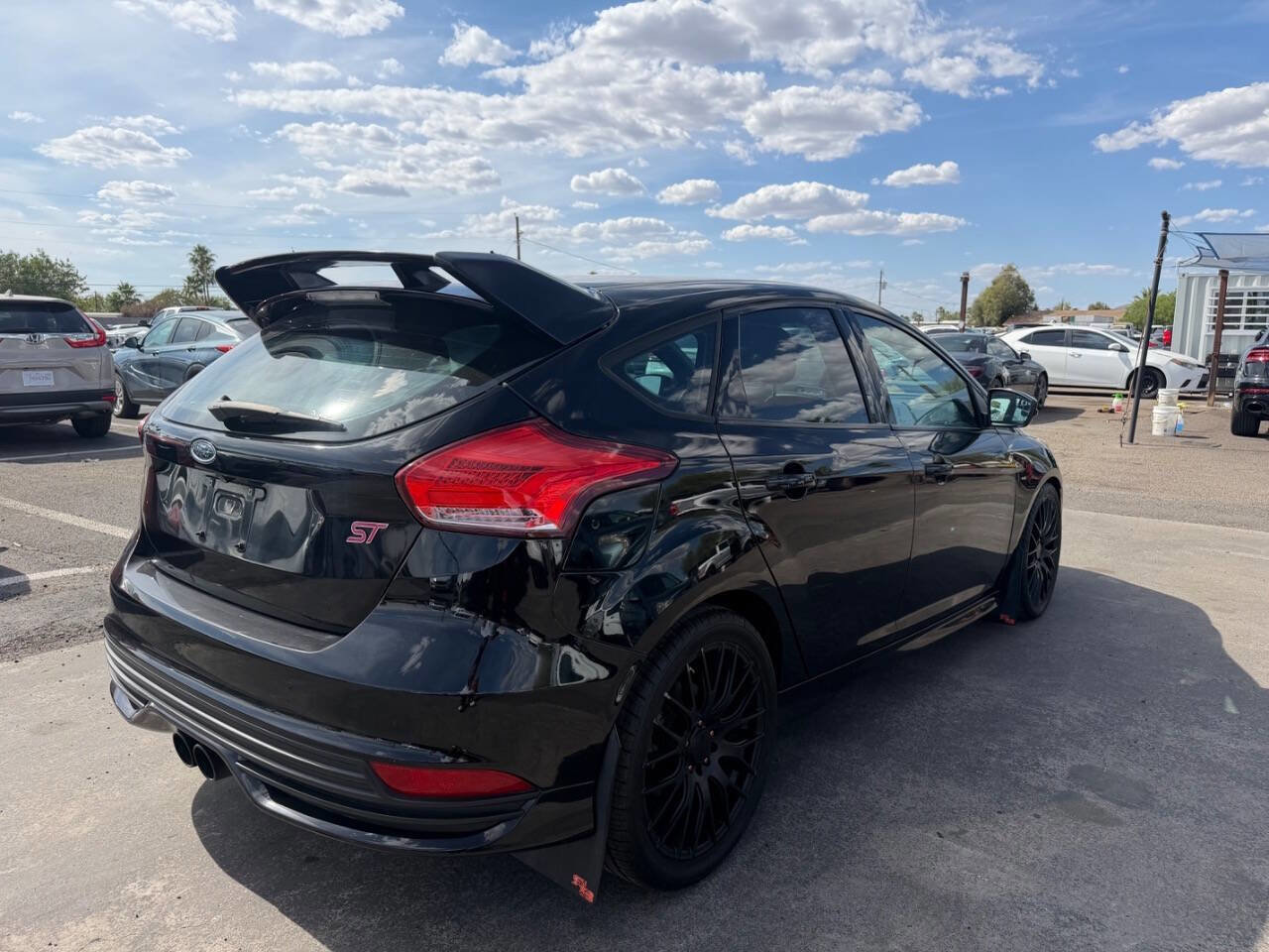 Used 2016 Ford Focus ST FWD image 11
