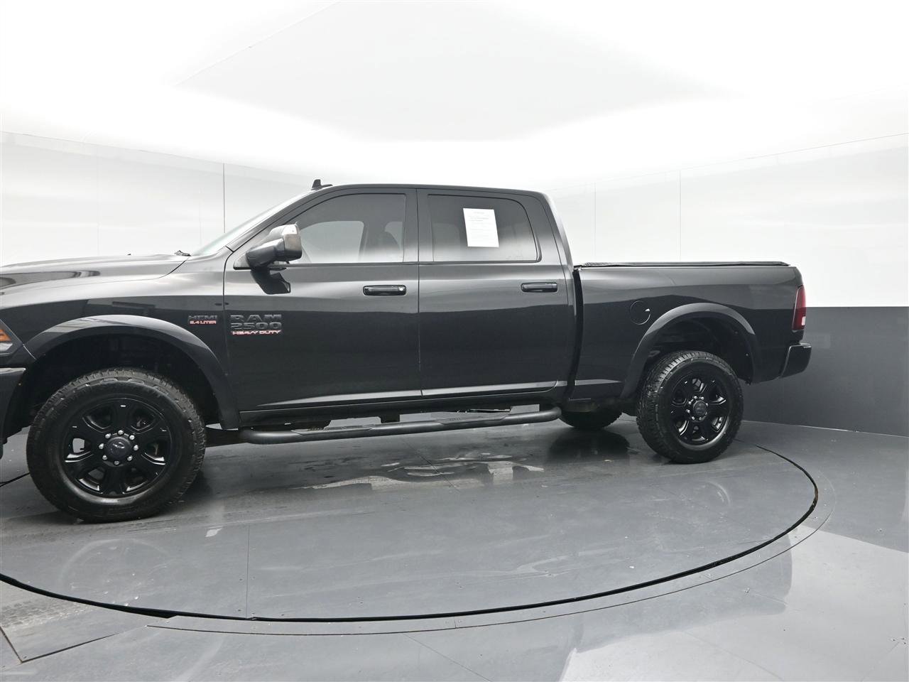 Used 2017 RAM 2500 Laramie w/ Sport Appearance Group AWD/4WD image 8
