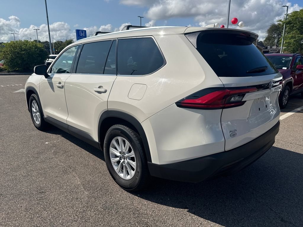 Used 2024 Toyota Grand Highlander XLE image 8
