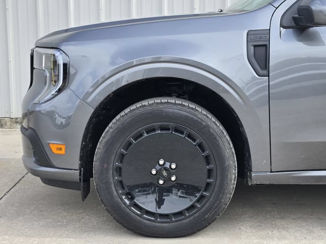 New 2026 Ford Maverick Lobo AWD/4WD image 6
