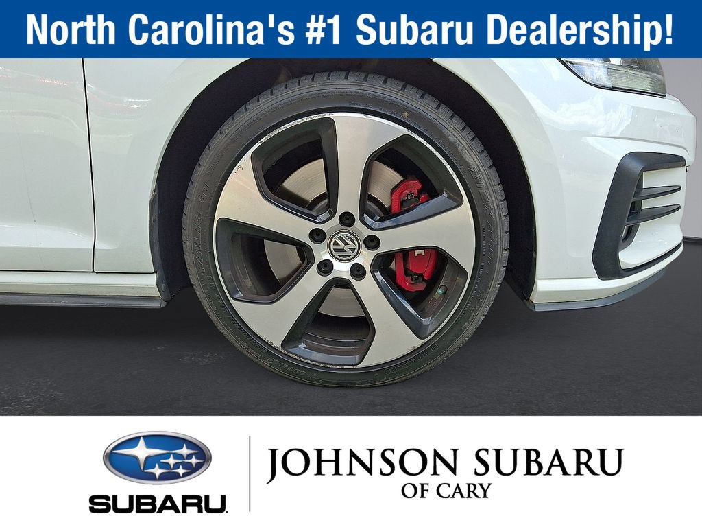 Used 2019 Volkswagen Golf 4-Door FWD image 28