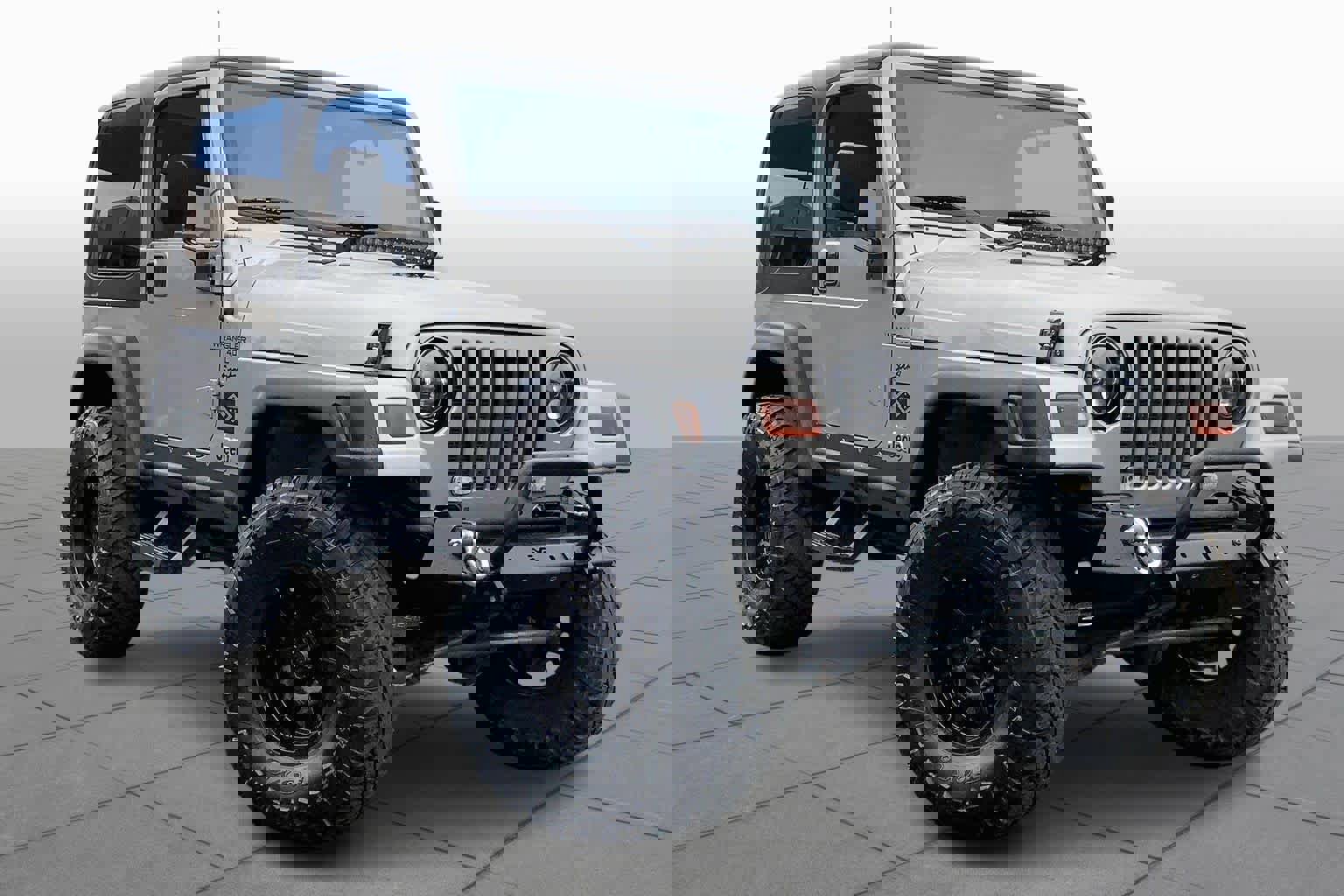 Used 2000 Jeep Wrangler Sport image 2