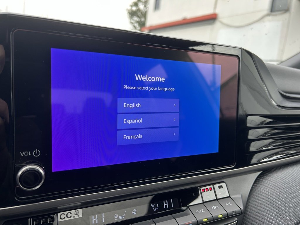 New 2026 Toyota Camry Hybrid image 22