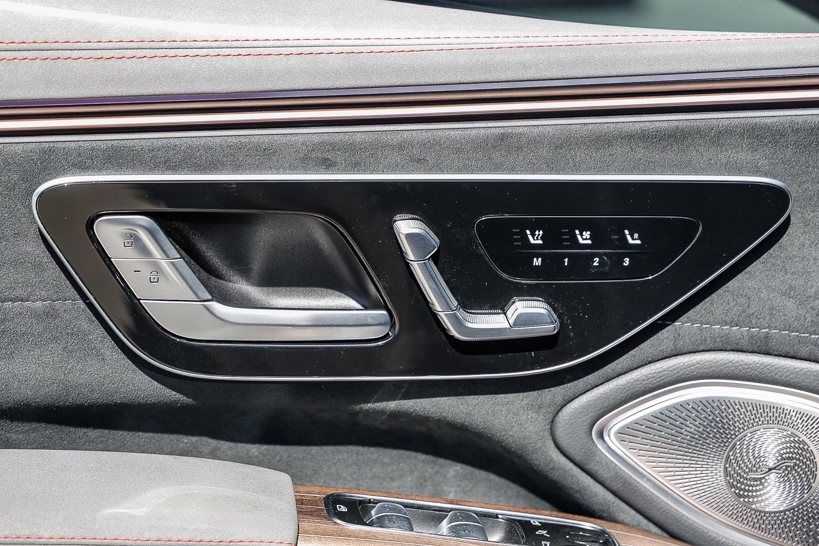 Certified 2024 Mercedes-Benz EQS AMG 4MATIC image 23