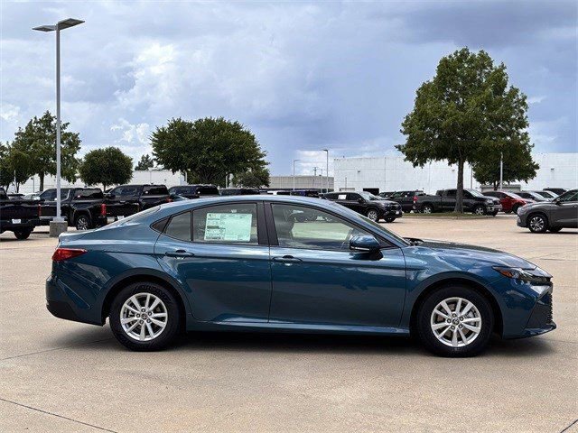 New 2026 Toyota Camry LE w/ Convenience Package image 3