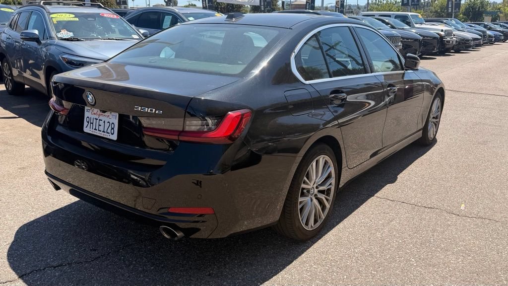 Used 2024 BMW 330e RWD image 3