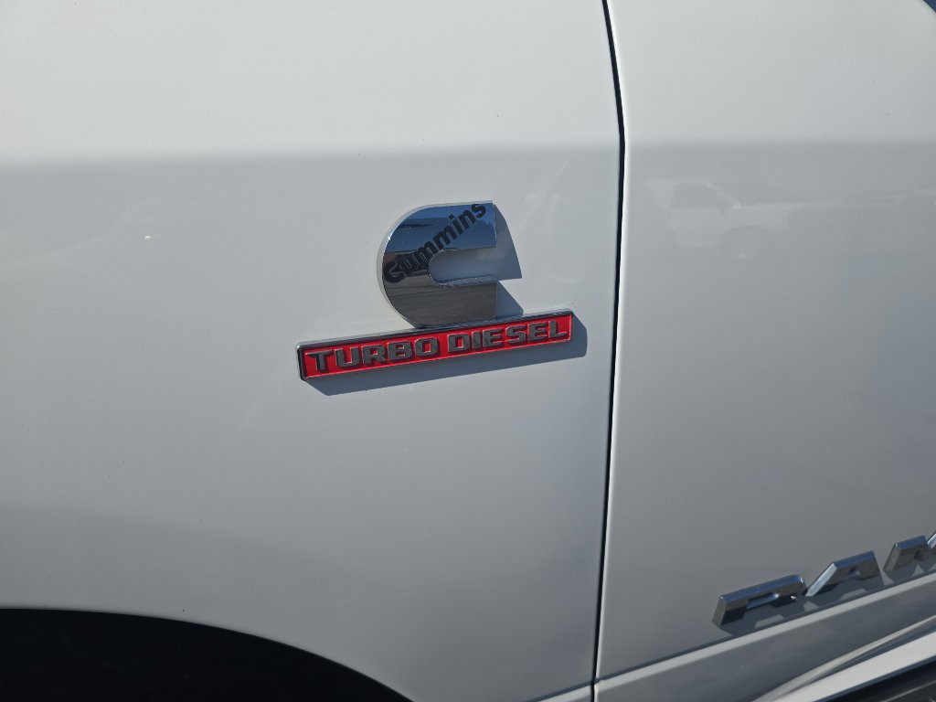 Used 2019 RAM 2500 Tradesman w/ Chrome Appearance Group image 11