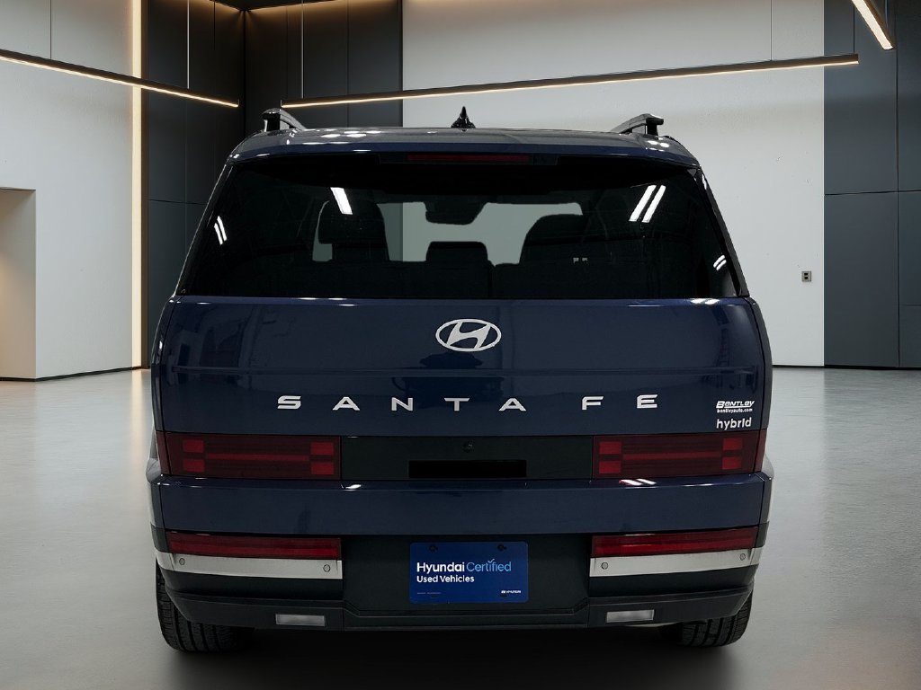 Used 2025 Hyundai Santa Fe Limited FWD image 6