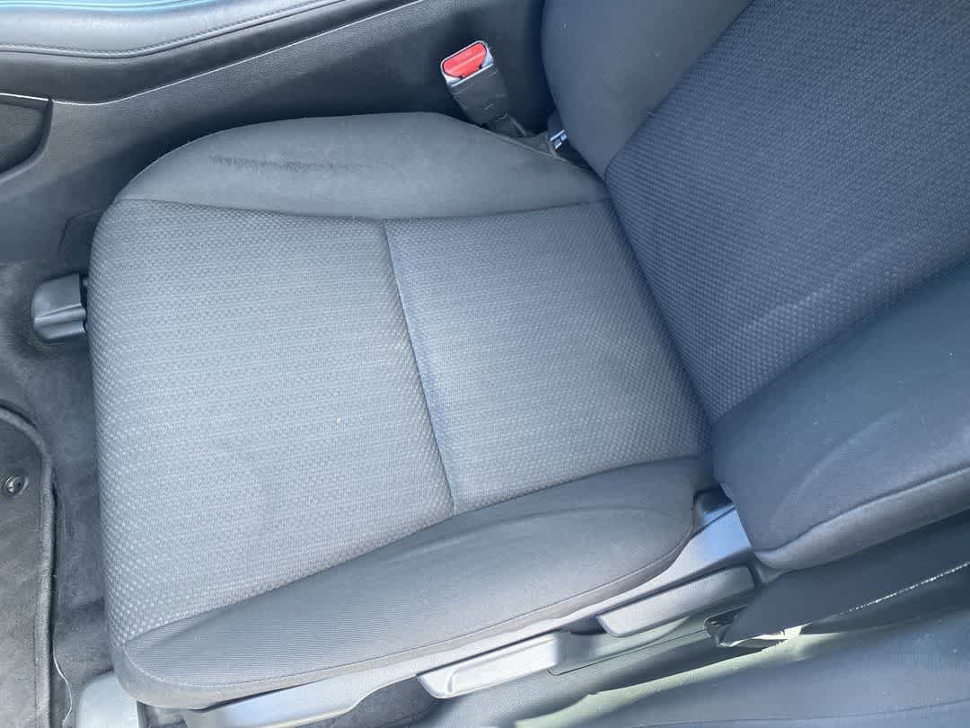 Used 2017 Honda HR-V LX image 11